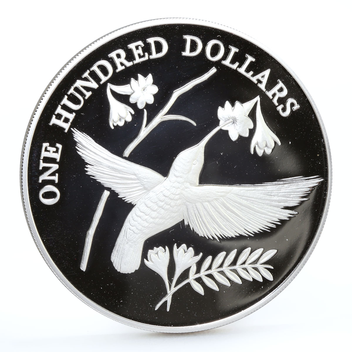 St Kitts and Nevis 100 dollars Endangered Wildlife Humming Bird silver coin 1988