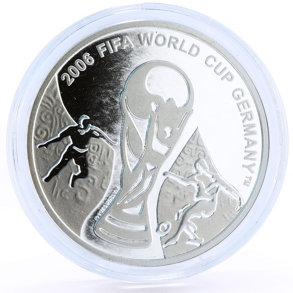 Georgia 1 lari Football World Cup in Germany Trophey proof silver coin 2004