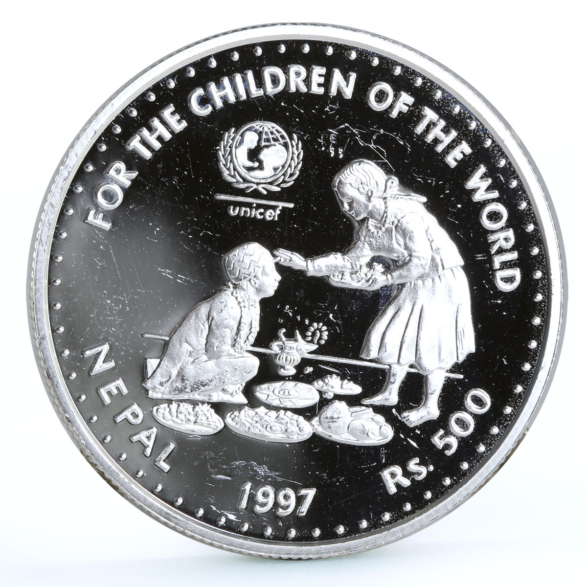 Nepal 500 rupees UNICEF Fund International Year of the Children silver coin 1997