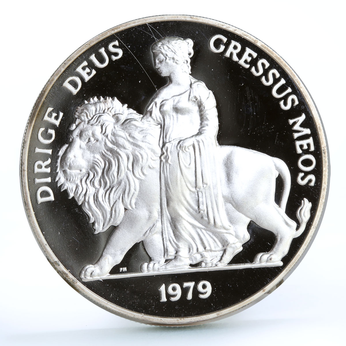 Britain 1st Lady Prime Minister Margaret Thatcher Woman Lion Ag medal coin 1979