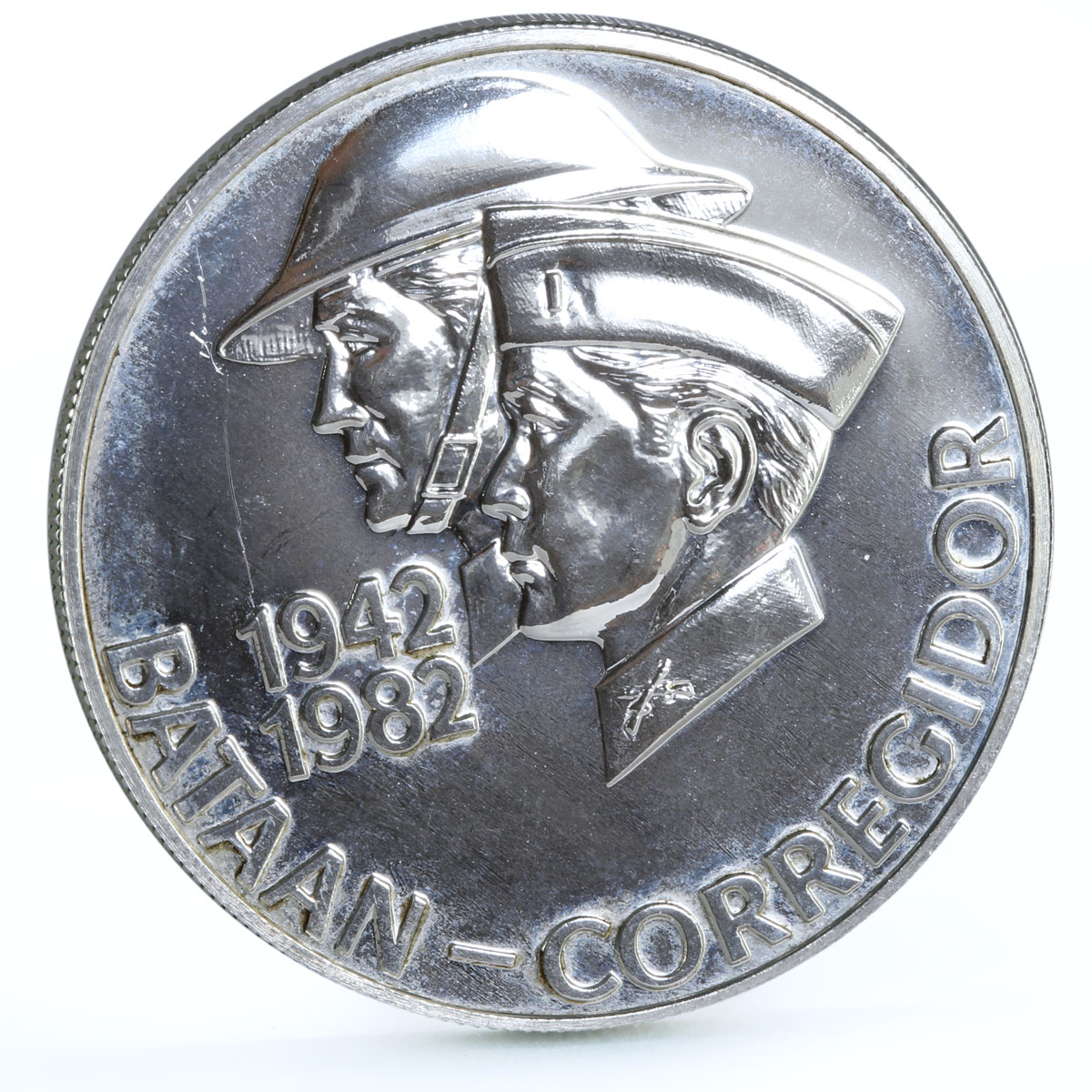 Philippines 50 piso 40th Anniversary of Bataan silver coin 1982