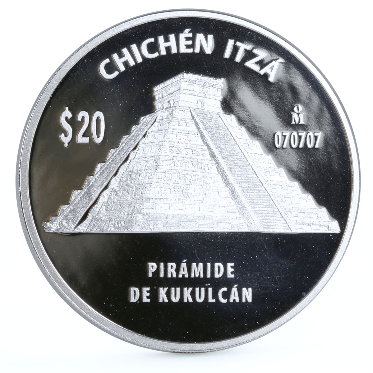 Mexico 20 pesos Chichen Itza El Castillo Kukulcan Pyramid proof silver coin 2007