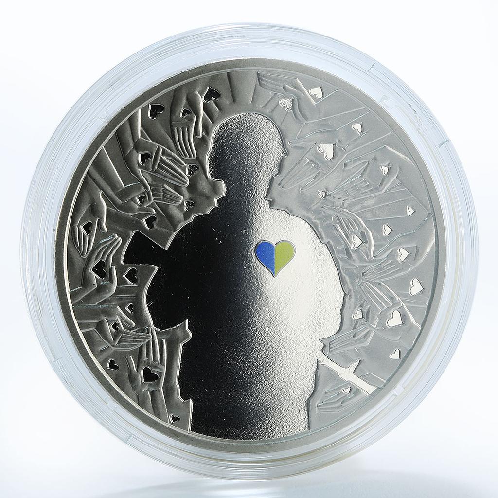 Ukraine 5 hryvnia Ukraine Begins with You volunteer heart color nickel coin 2016