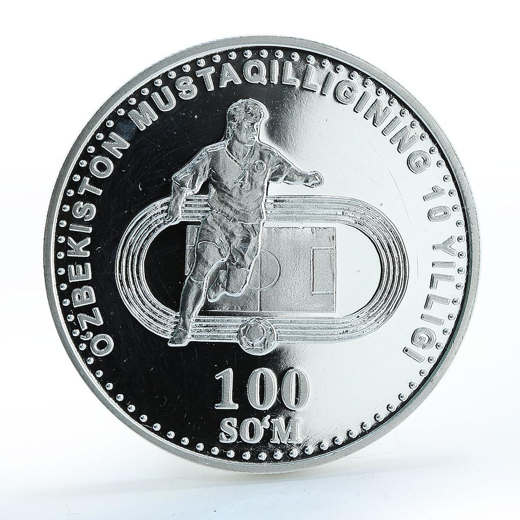 Uzbekistan 100 som Independence Olympic Museum Football Player silver coin 2001