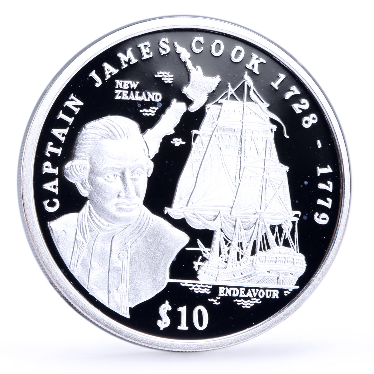 Liberia 10 dollars Seafaring Endeavour Ship Clipper James Cook silver coin 1999