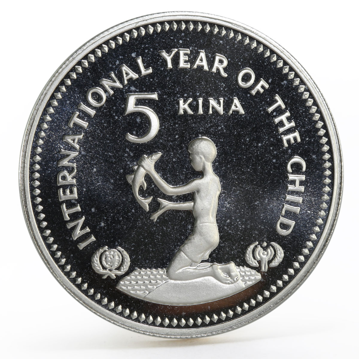 Papua New Guinea 5 kina International Year of the Child proof silver coin 1981