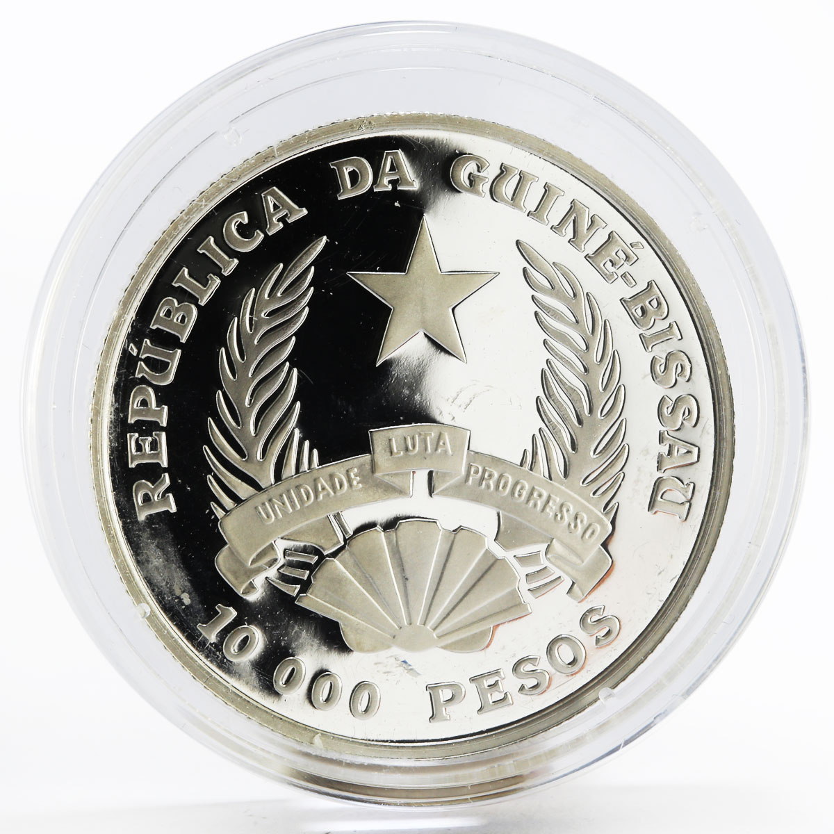 Guinea-Bissau 10000 pesos 15th World Football Cup proof silver coin 1992