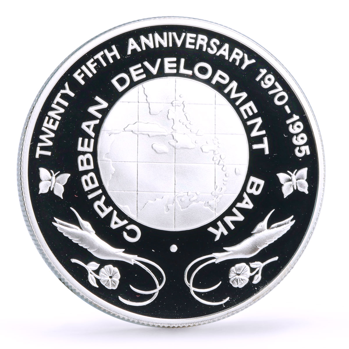 Bahamas 10 dollars 25th Anniversary Caribbean Development Bank silver coin 1995