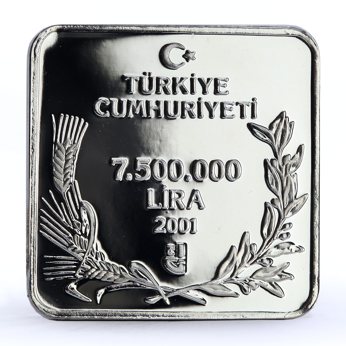 Turkey 7500000 lira Endangered Wildlife Pelican Bird Fauna silver coin 2001