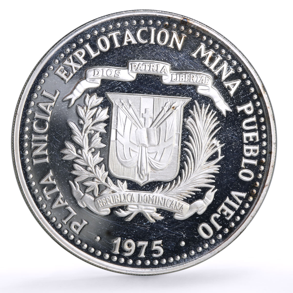 Dominican Rep. 10 pesos Pueblo Viejo Mine Arte Taino Art proof silver coin 1975