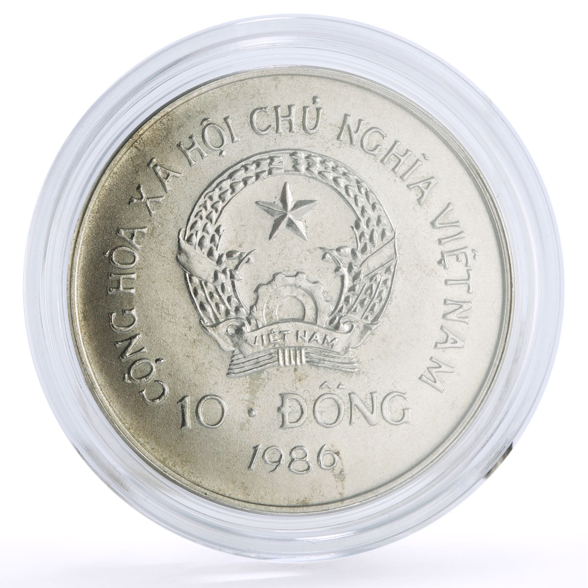 Vietnam 10 dong Conservation Wildlife Water Buffalo Bull Fauna CuNi coin 1986