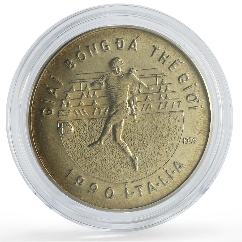 Vietnam 10 dong Football World Cup in Italy Player CuNi coin 1989