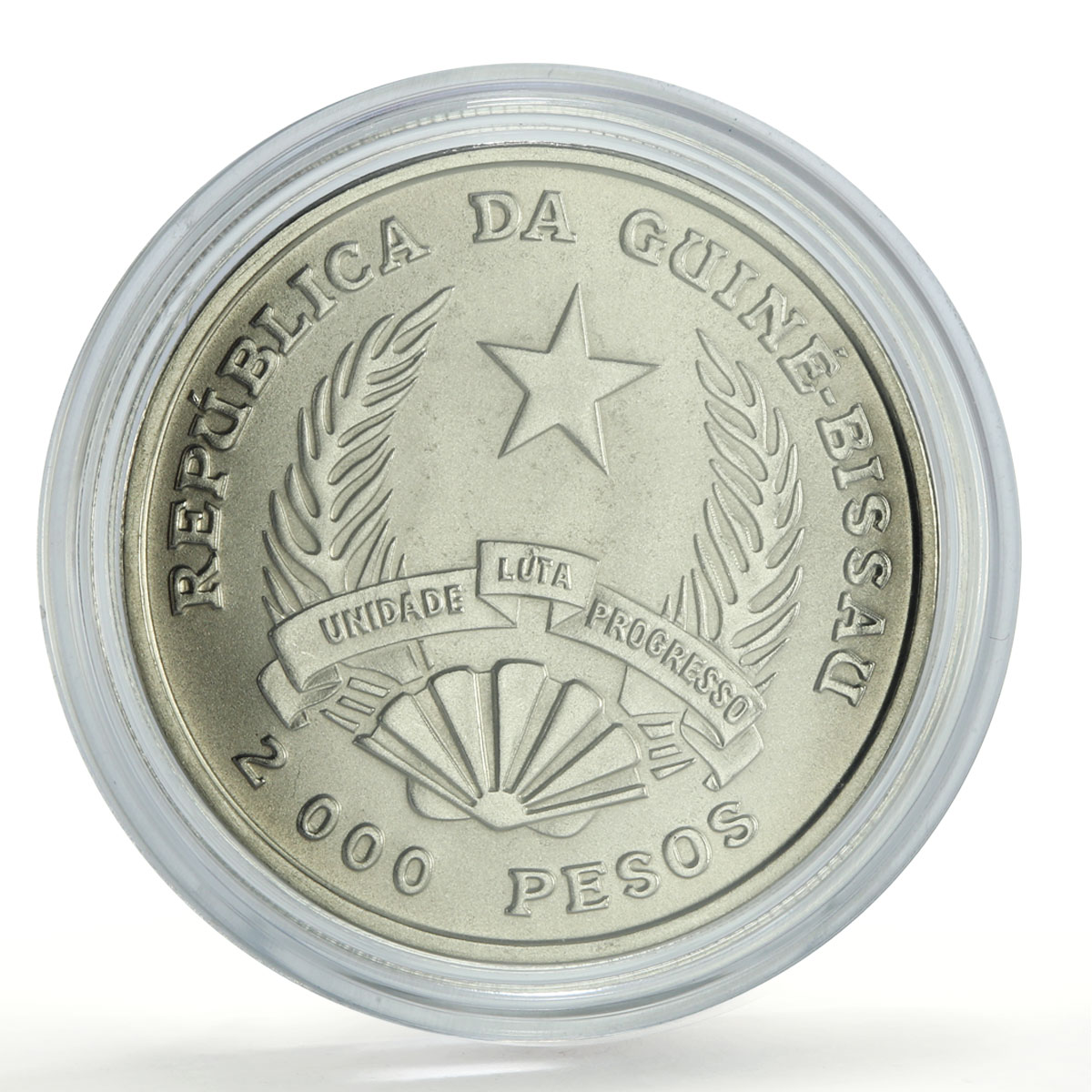 Guinea-Bissau 2000 pesos Barcelona Olympic Games Football Player CuNi coin 1991