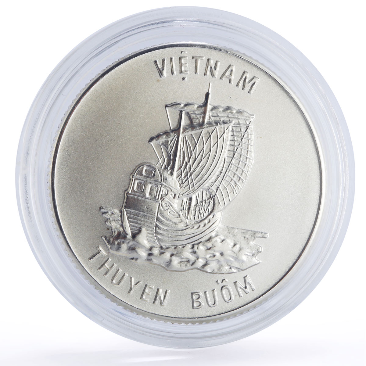 Vietnam 100 dong Junk Ship Boat History Seafaring silver coin 1986