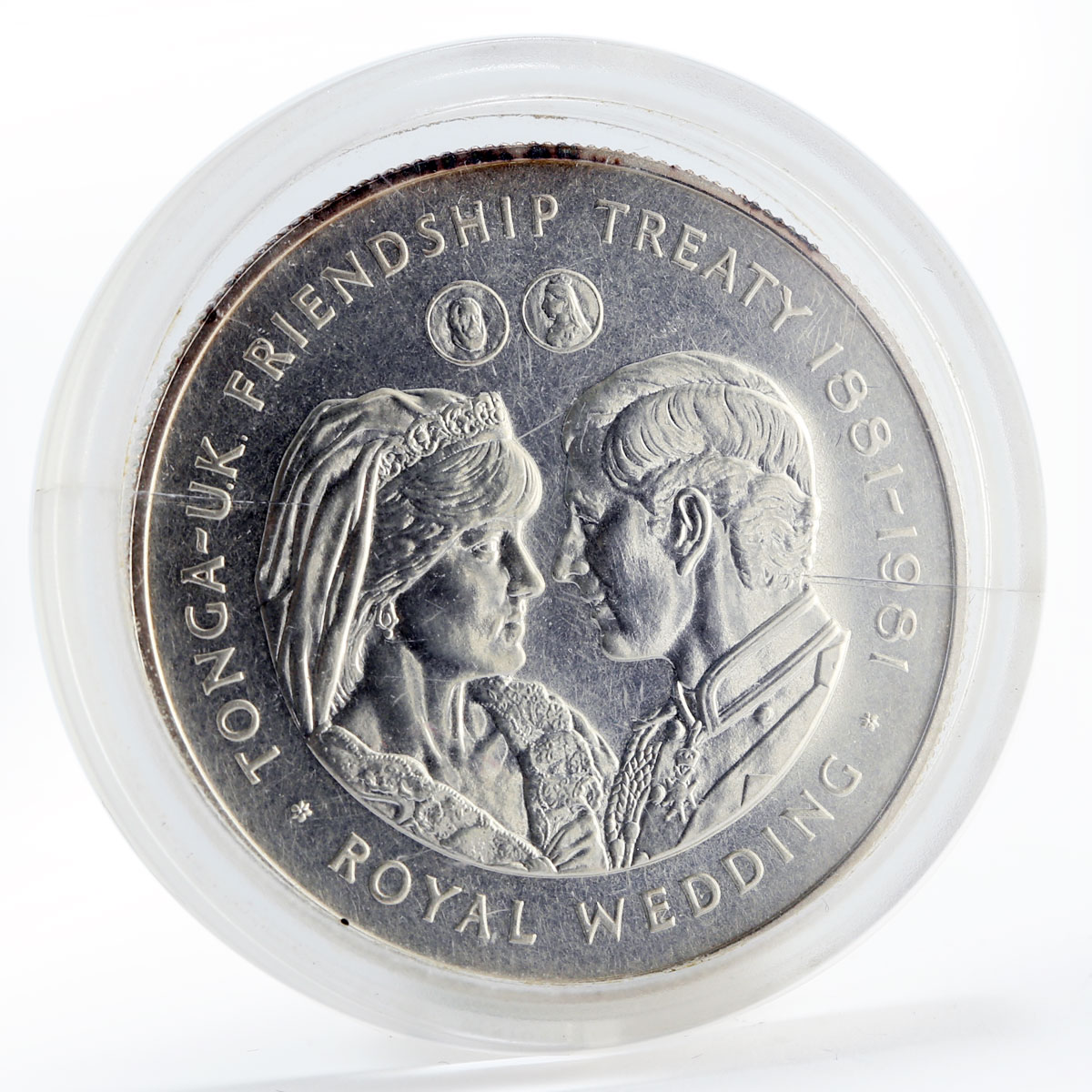 Tonga 1\2 hau Royal Wedding silver coin 1981
