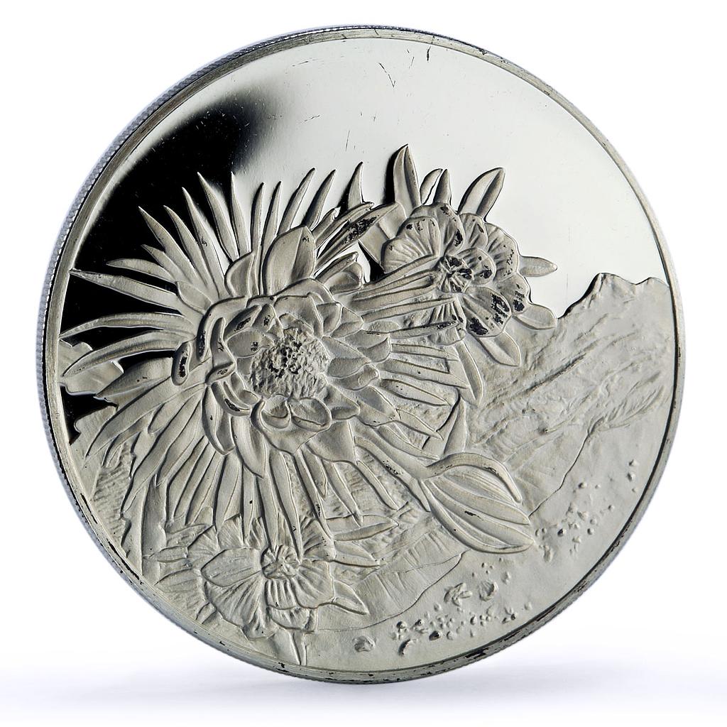 Turks and Caicos Is. 20 crowns Chrysanthemum Flower Flora proof silver coin 1999