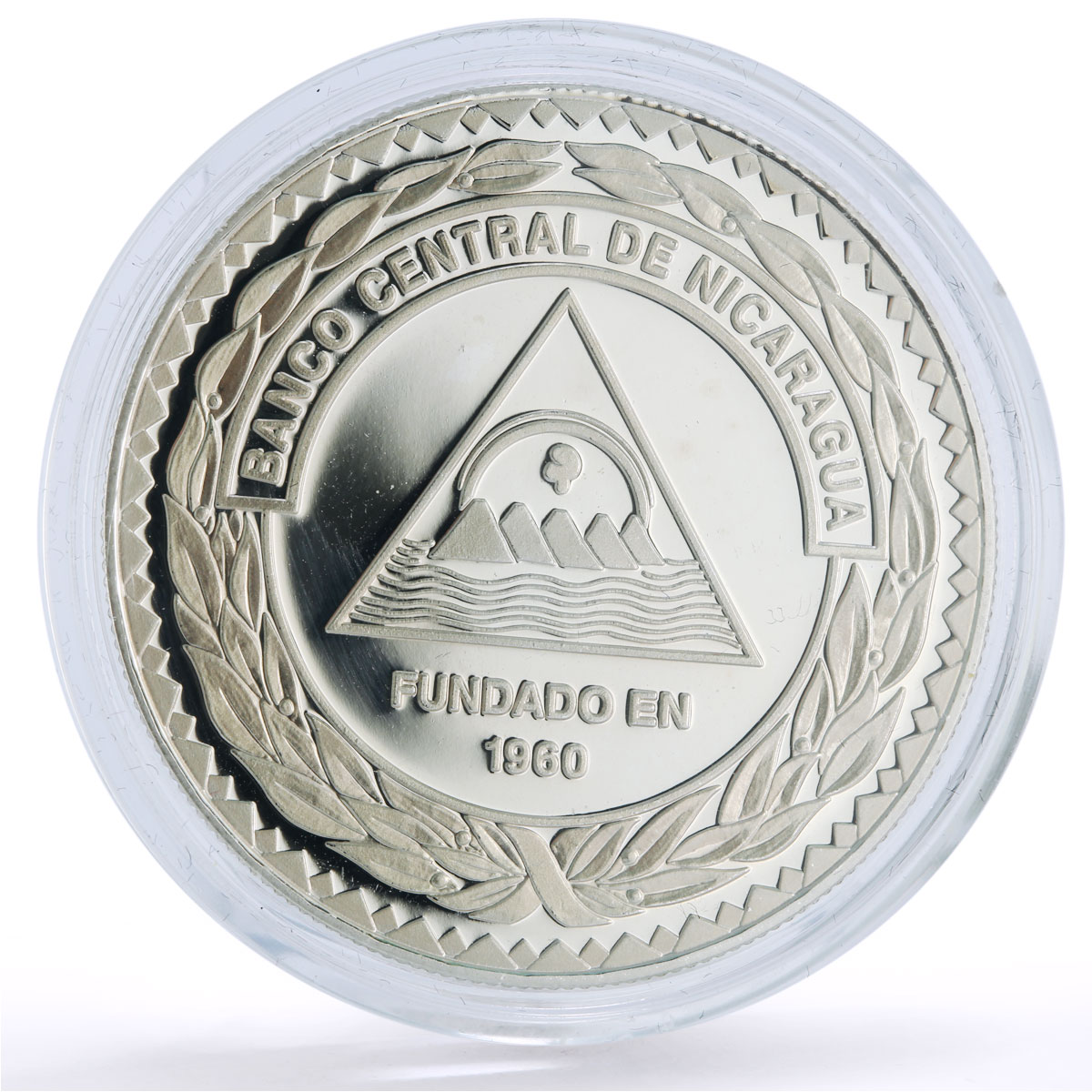 Nicaragua 50 cordobas BCN Central Bank 40th Anniversary proof silver coin 2000