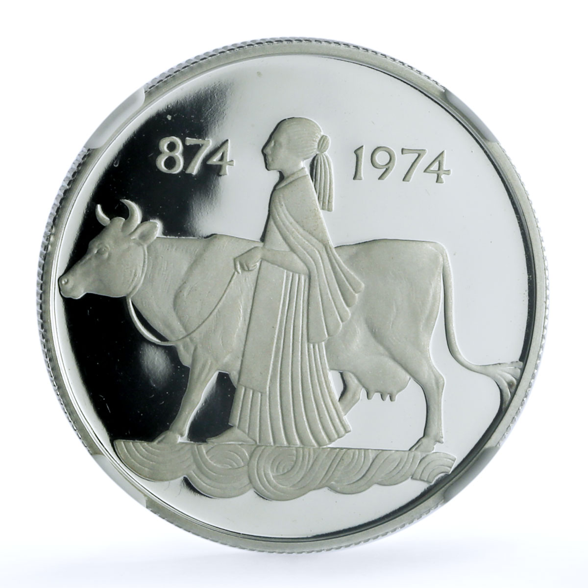 Iceland 500 kronur First Settlement KM-20 Woman Cow PF 68 NGC silver coin 1974 Iceland 500 kronur First Settlement KM-20 Woman Cow PF 68 NGC silver coin 1974