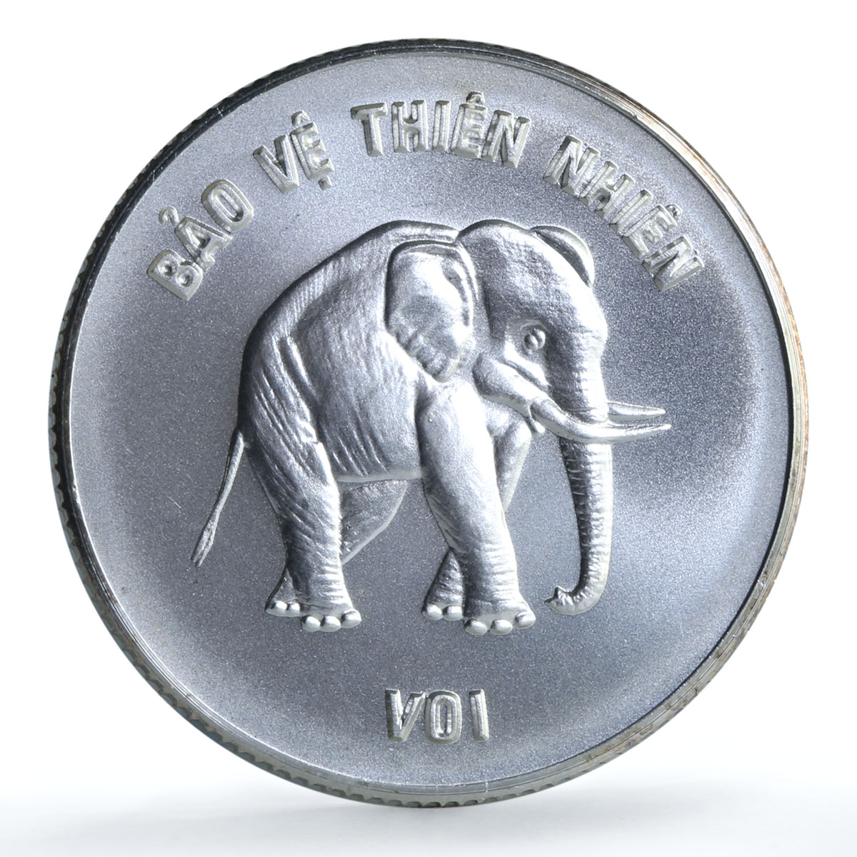 Vietnam 100 dong Elephant KM-21 Wildlife Protection Fauna silver coin 1986