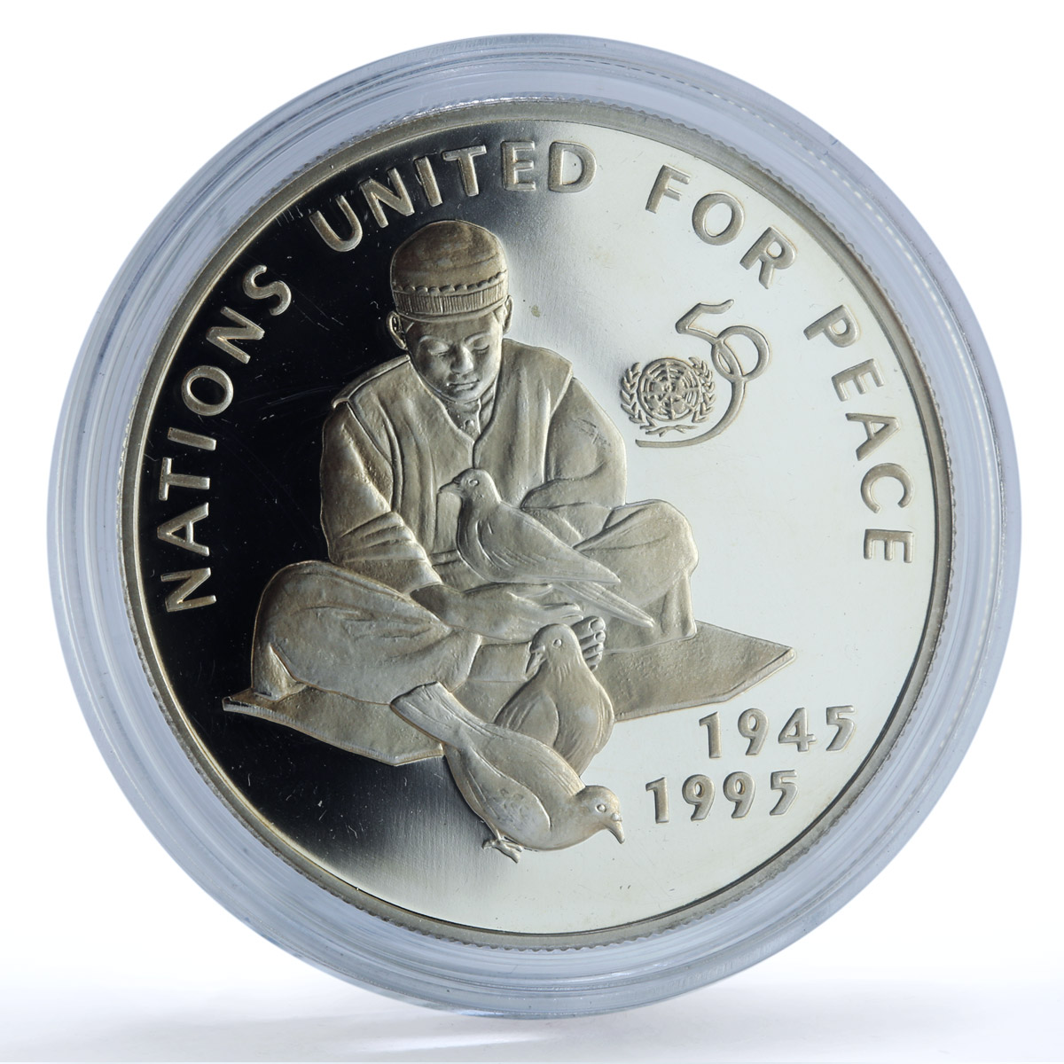 Afghanistan 500 afghanis United Nations KM-1031 UN Dove Bird silver coin 1995 Afghanistan 500 afghanis United Nations KM-1031 UN Dove Bird silver coin 1995