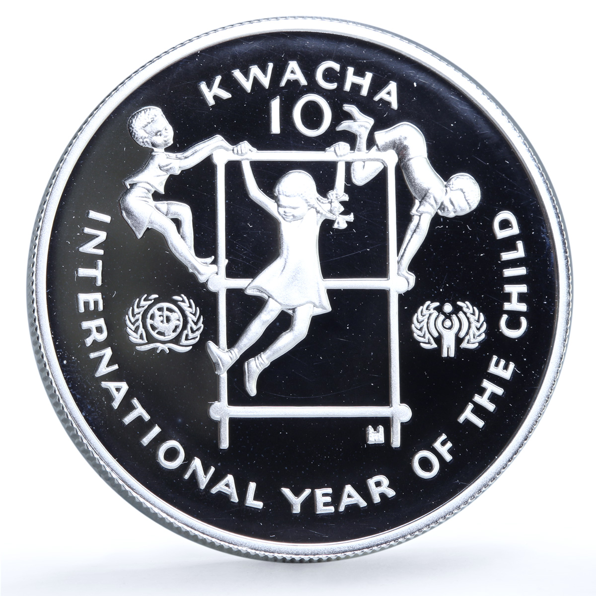 Zambia 10 kwacha Year of the Child KM-21 UNICEF Children proof silver coin 1980