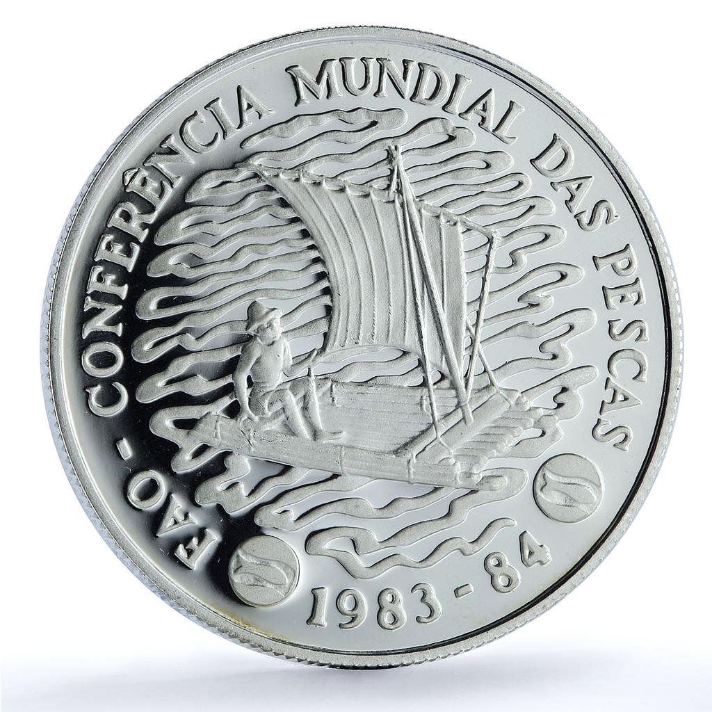 Mozambique 50 meticais FAO KM-106a Food Day Ship Boat proof silver coin 1983