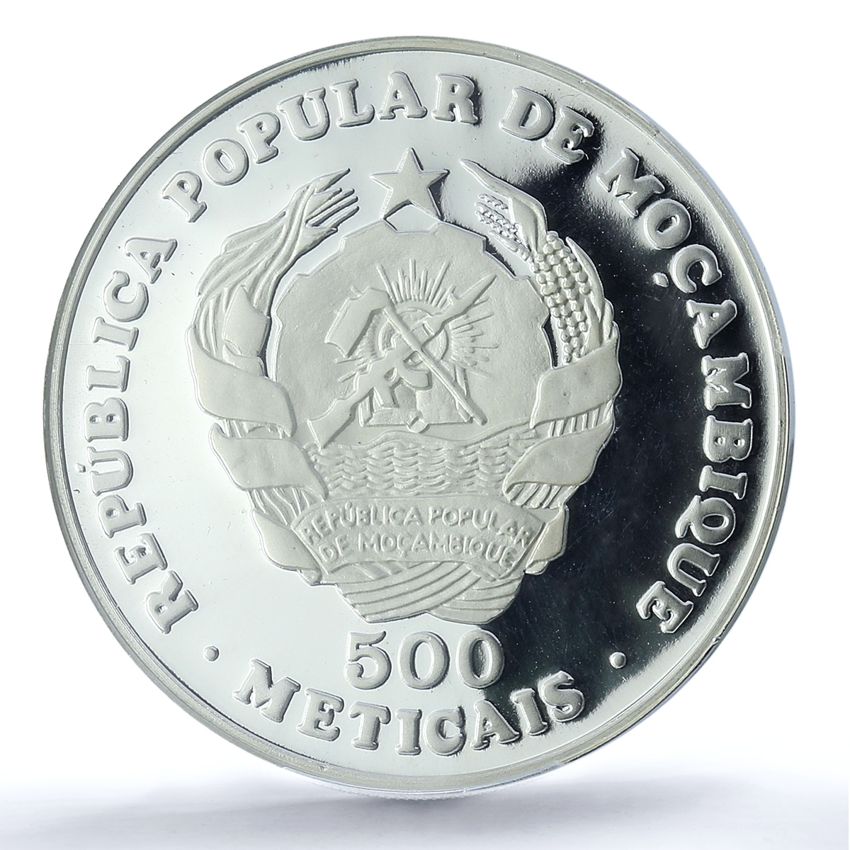 Mozambique 500 meticais Giraffe KM-113 Wildlife Fauna PR68 PCGS silver coin 1990 Mozambique 500 meticais Giraffe KM-113 Wildlife Fauna PR68 PCGS silver coin 1990