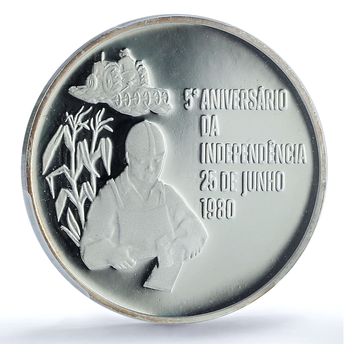 Mozambique 500 meticais Independence KM-104 PR 68 PCGS silver coin 1980 Mozambique 500 meticais Independence KM-104 PR 68 PCGS silver coin 1980