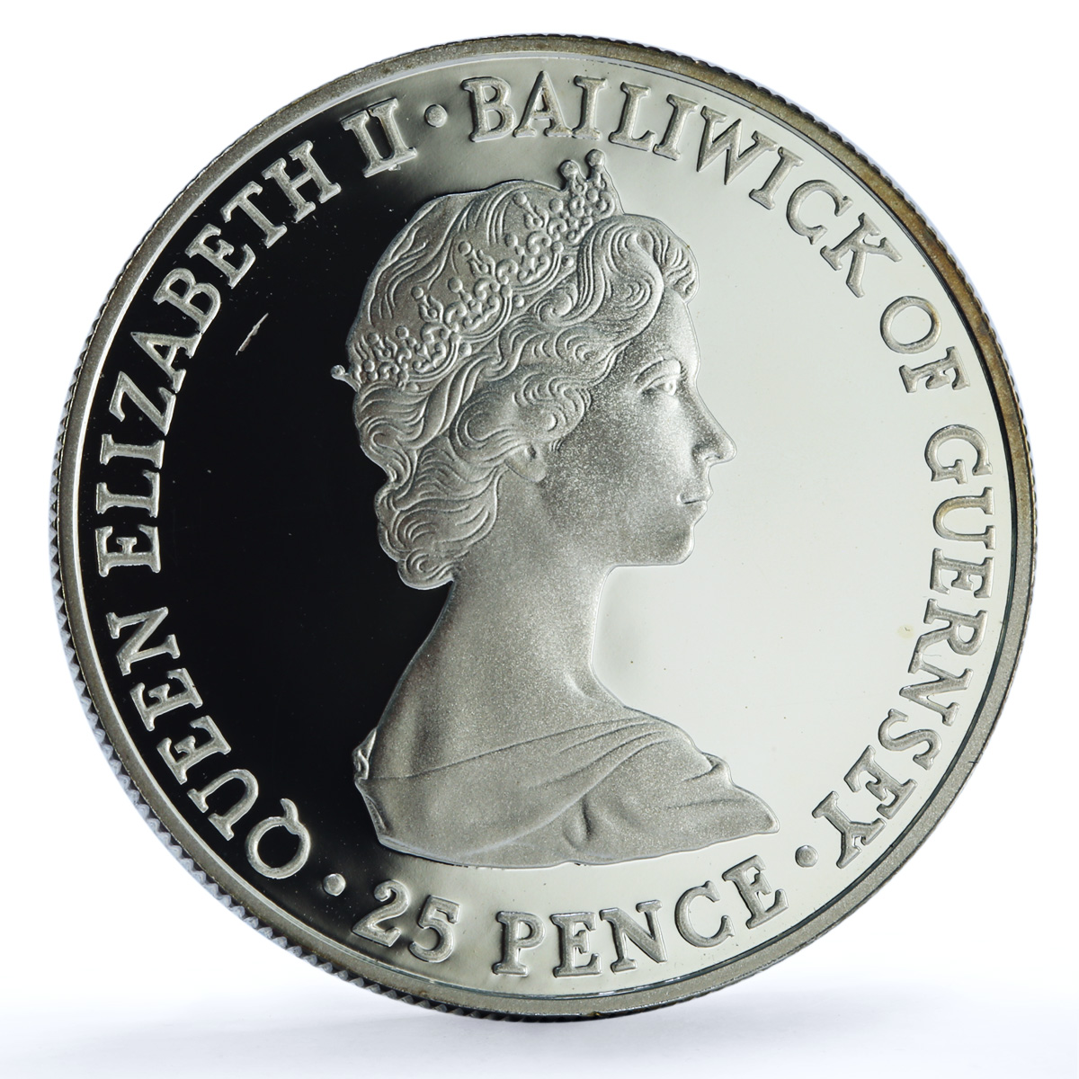 Guernsey 25 pence Wedding KM-36a Charles Diana proof silver coin 1981 Guernsey 25 pence Wedding KM-36a Charles Diana proof silver coin 1981
