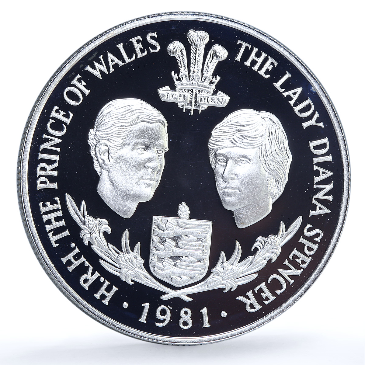 Guernsey 25 pence Wedding KM-36a Charles Diana proof silver coin 1981 Guernsey 25 pence Wedding KM-36a Charles Diana proof silver coin 1981