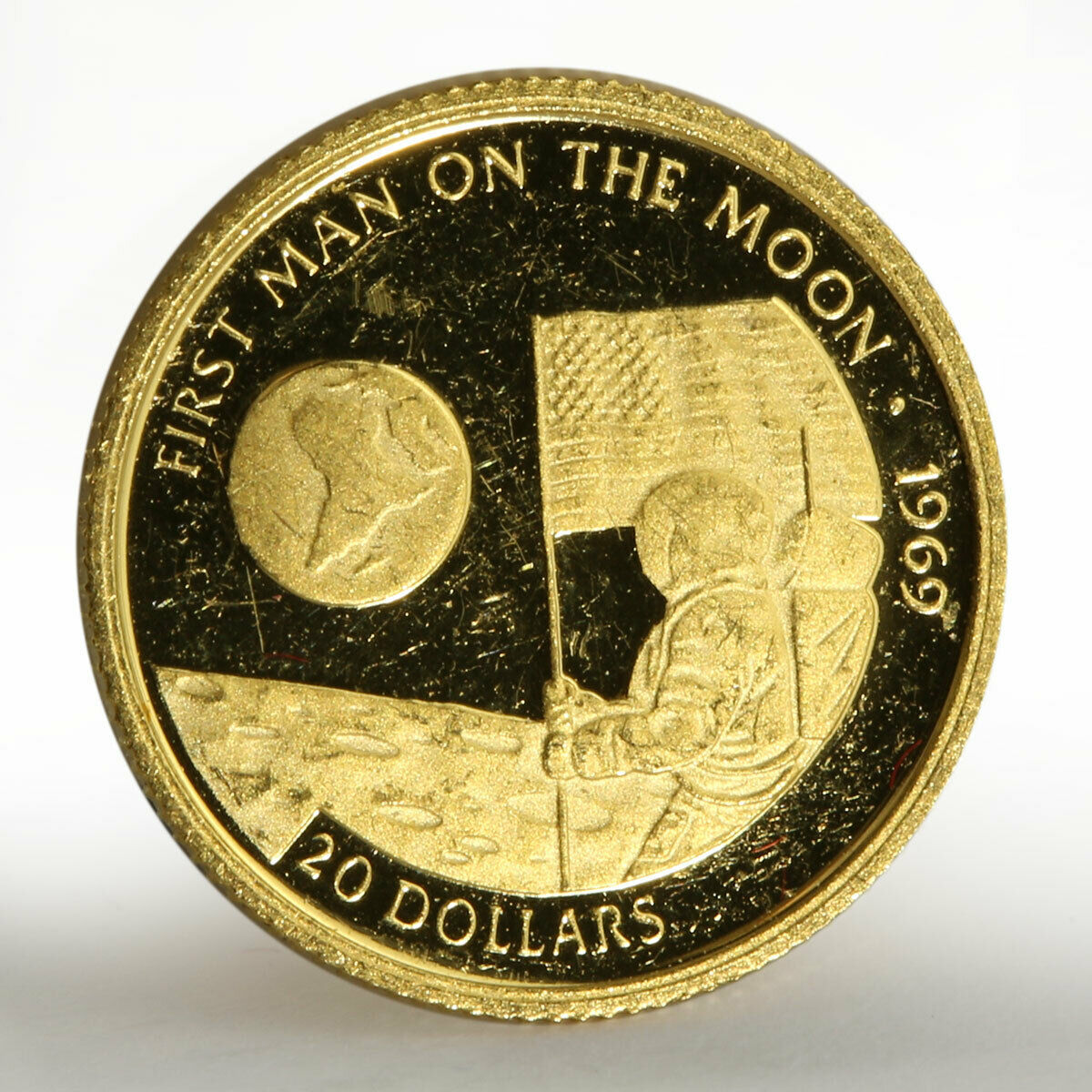 Cook Islands 20 dollars First man on the moon proof gold coin 1995