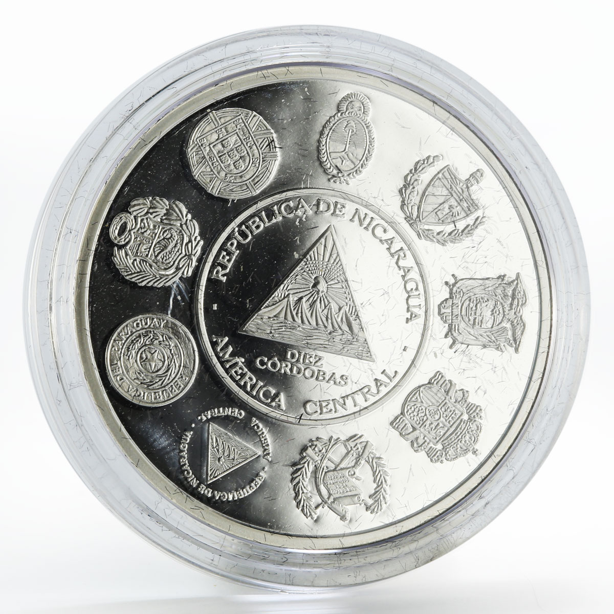 Nicaragua 10 cordobas Volcano Momotombo colored silver coin 2017