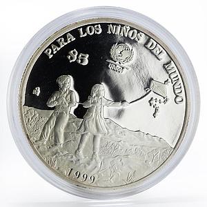 Mexico 5 pesos UNICEF Year of the Child Children Playing Kite silver coin 1999