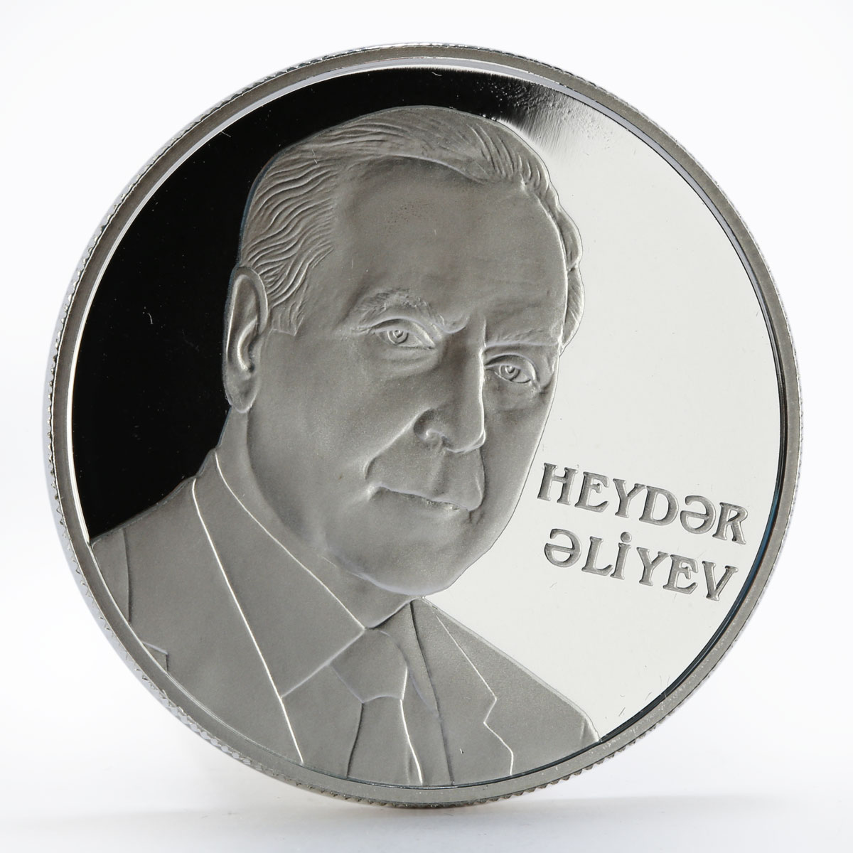 Azerbaijan 50 manat Heydar Aliyev President Map silver proof coin 2004