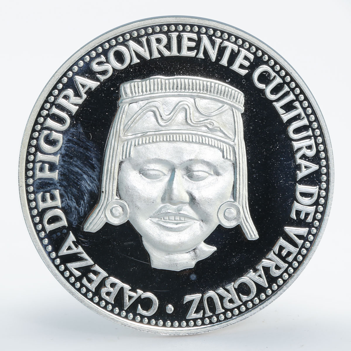 Paraguay 150 guaranies Veracruz Culture Sculpture proof silver coin 1973