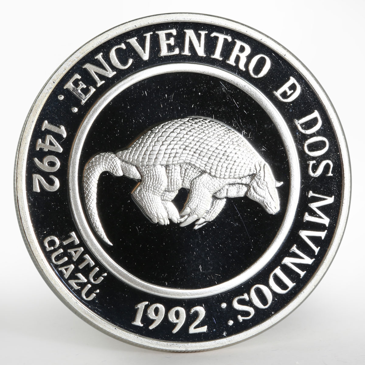 Argentina 25 pesos Ibero American series II Giant Armadillo silver coin 1994