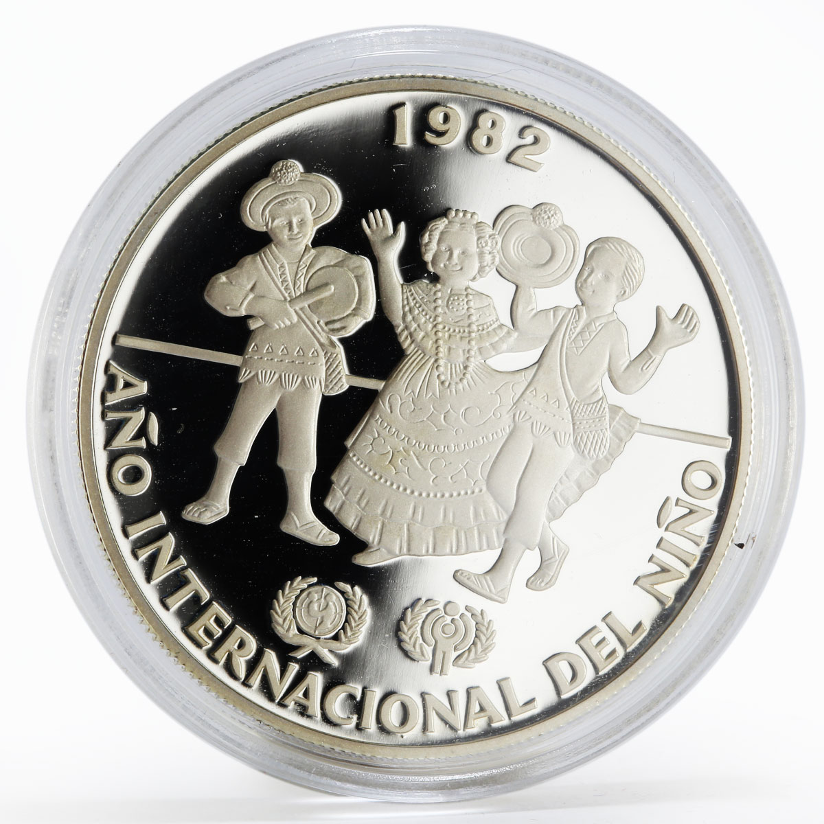 Panama 10 balboas International Year of the child proof silver coin 1982