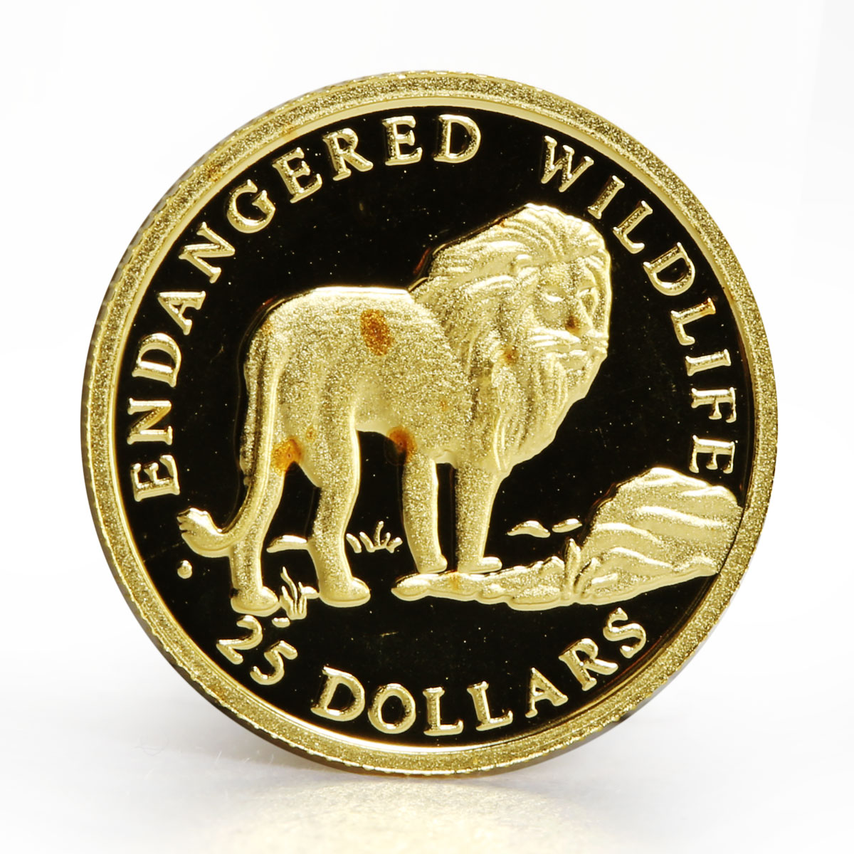 Cook Islands 25 dollars Endangered Animal series The Lion proof gold coin 1997