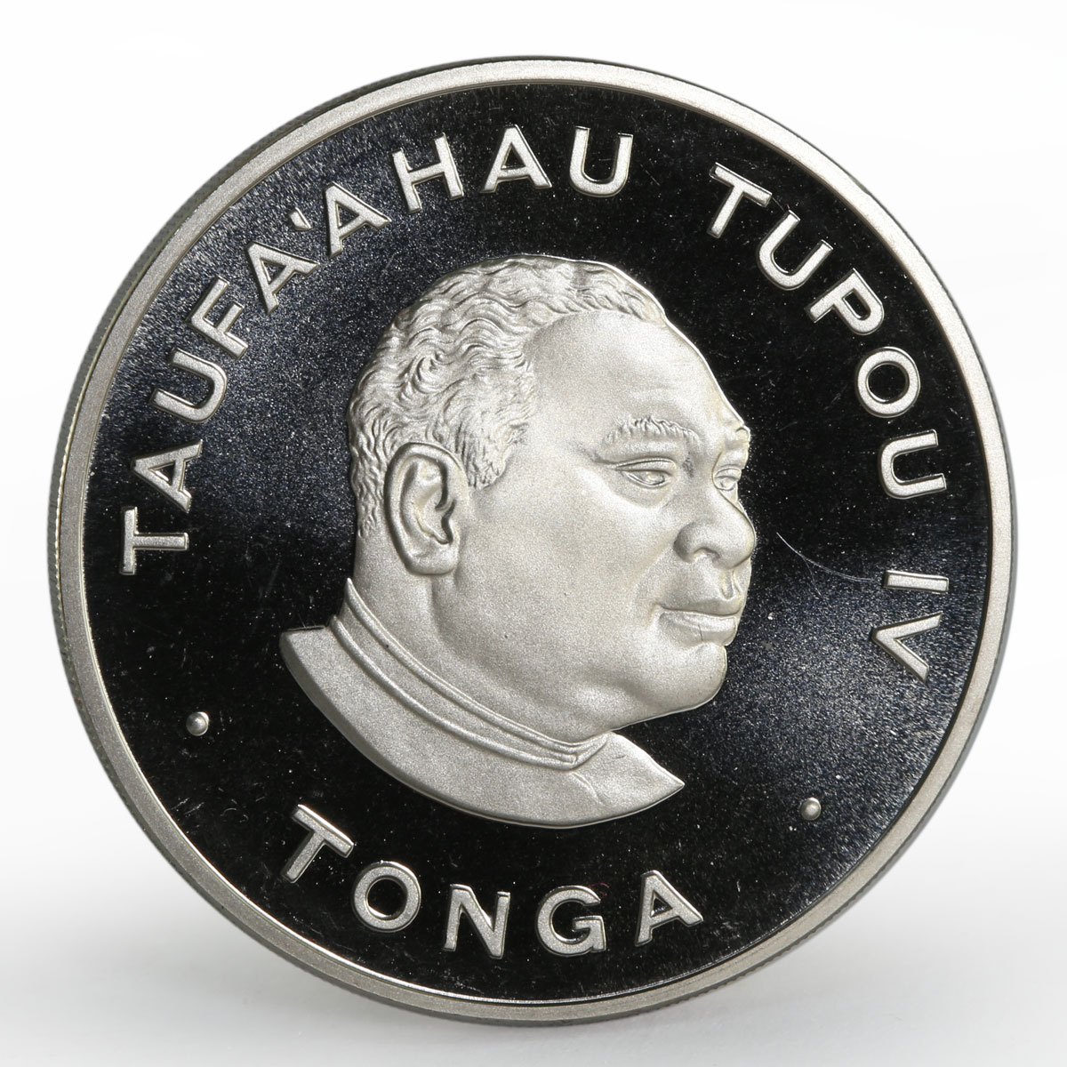 Tonga 5 paanga International Games series Judo proof nickel coin 1984