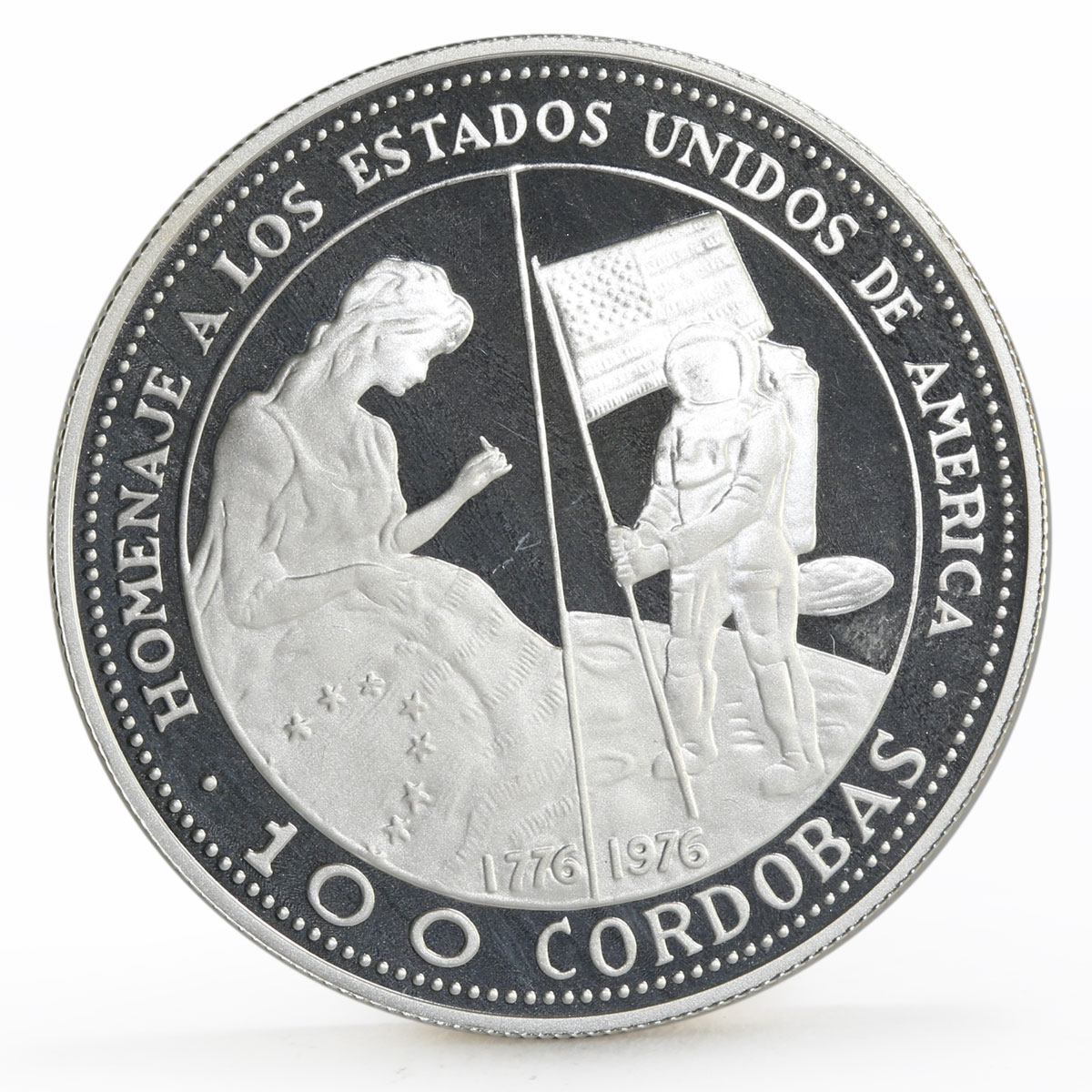 Nicaragua 100 cordobas US Bicentennial Moon Landing proof silver coin 1975