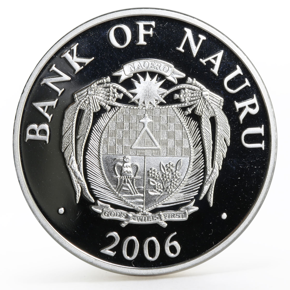 Nauru 10 dollars European Monuments Santiago de Compostela silver coin 2006