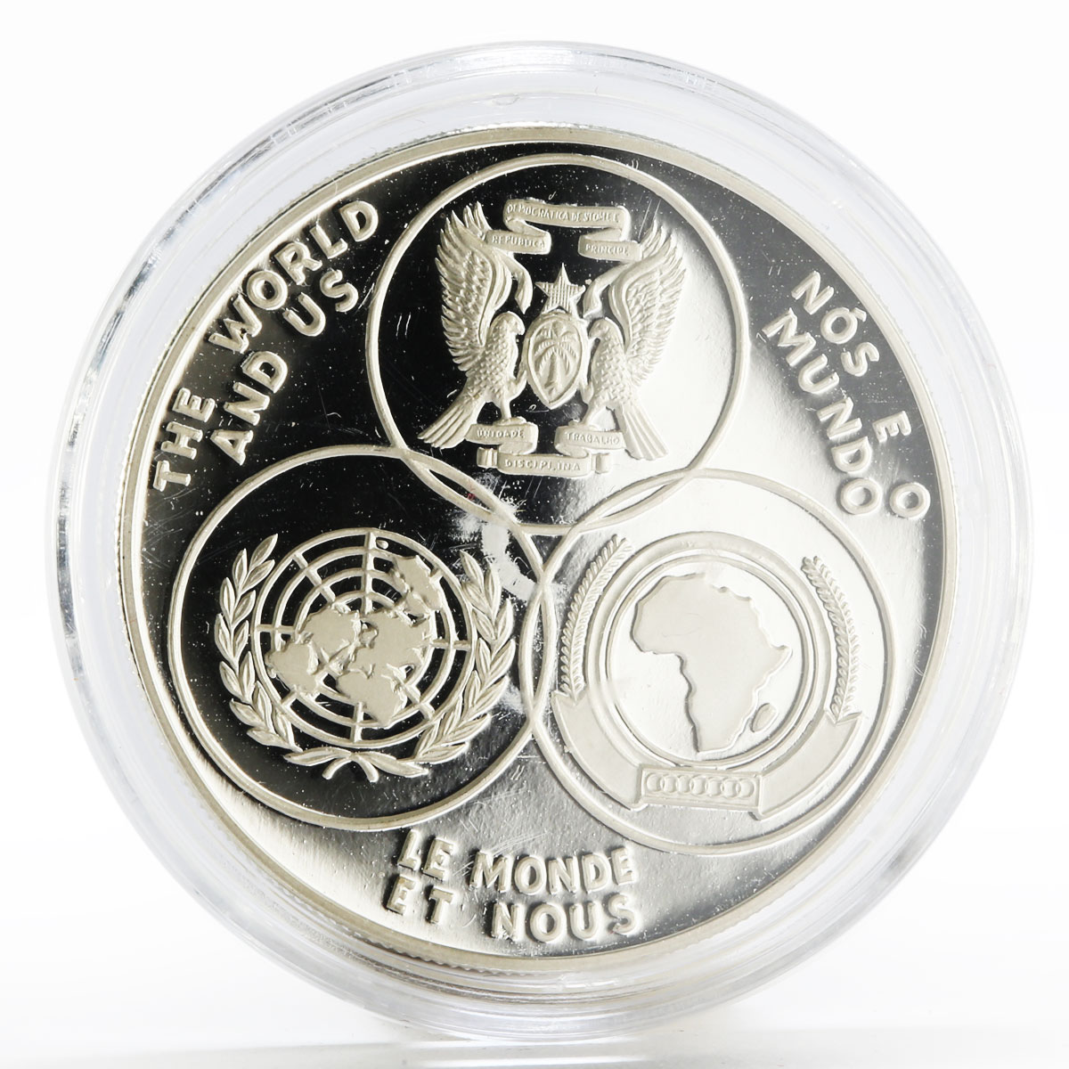 Sao Tome and Principe 250 dobras World Unite The World and Us silver coin 1977