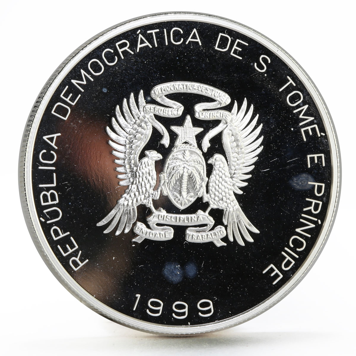 Sao Tome and Principe 2000 dobras Year of the Euro 5 Pesetas bimetal coin 1999