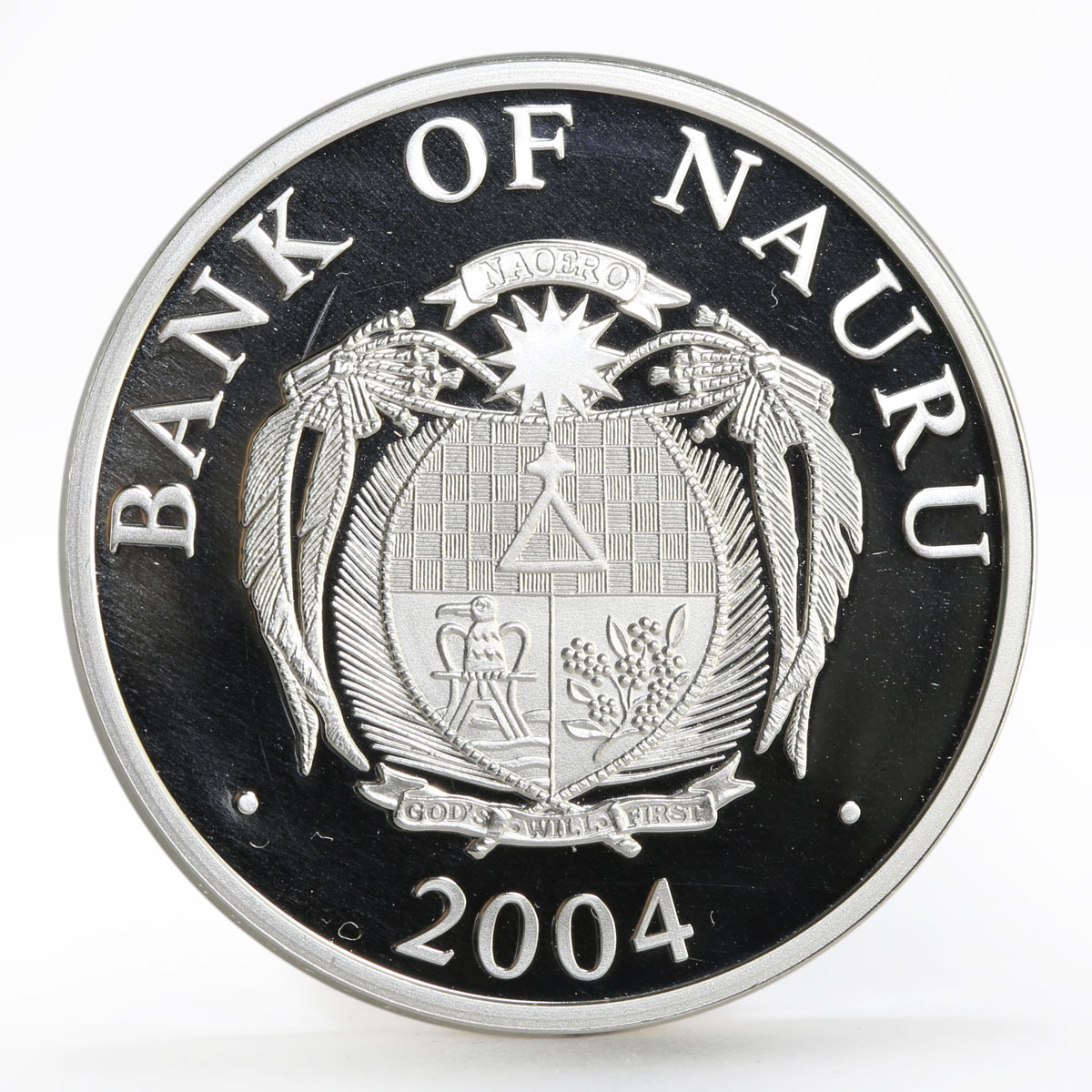 Nauru 10 dollars European Monuments Dresden Frauenkirche Church silver coin 2004