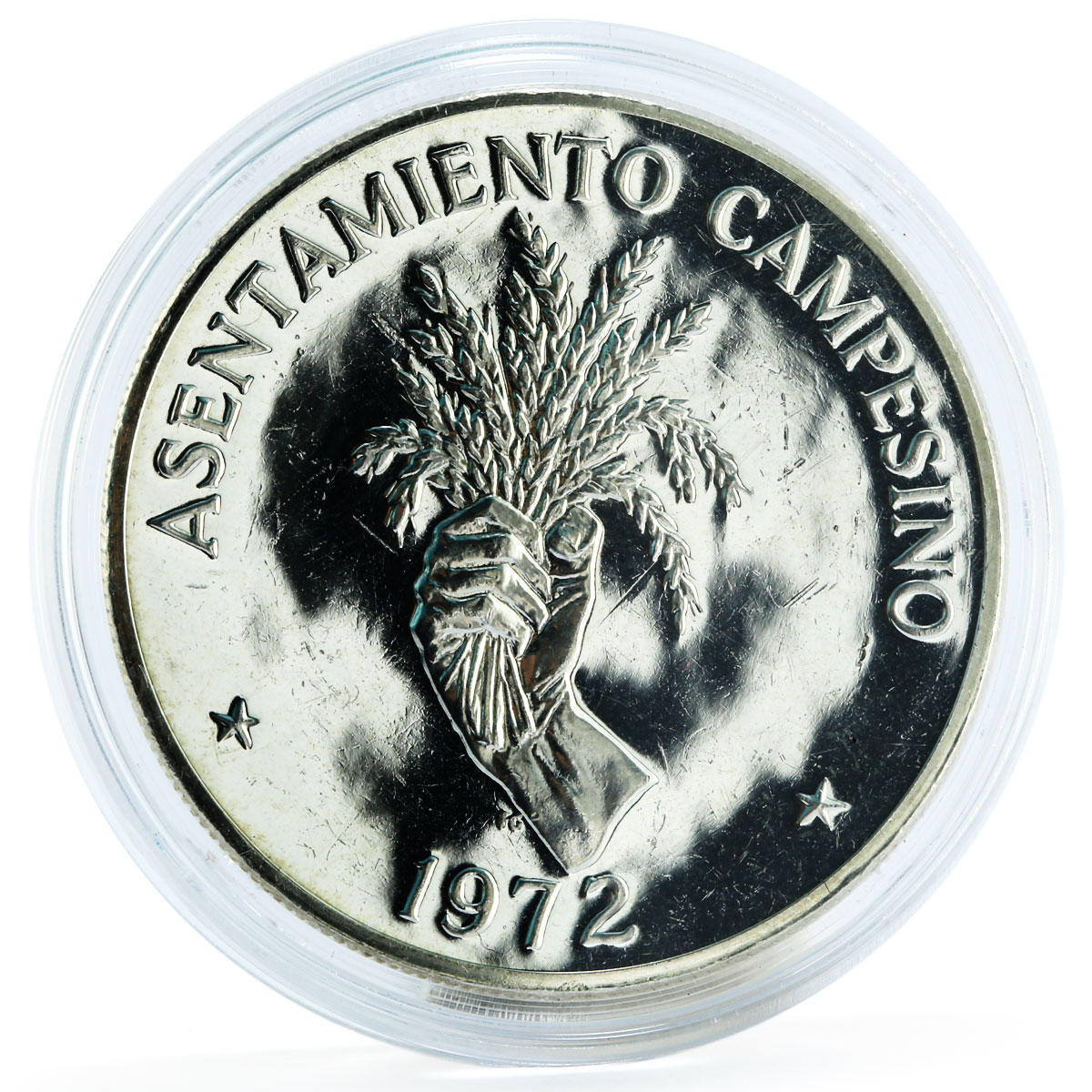 Panama 5 balboas Peasant Settlements series Hand Holding Crops silver coin 1972