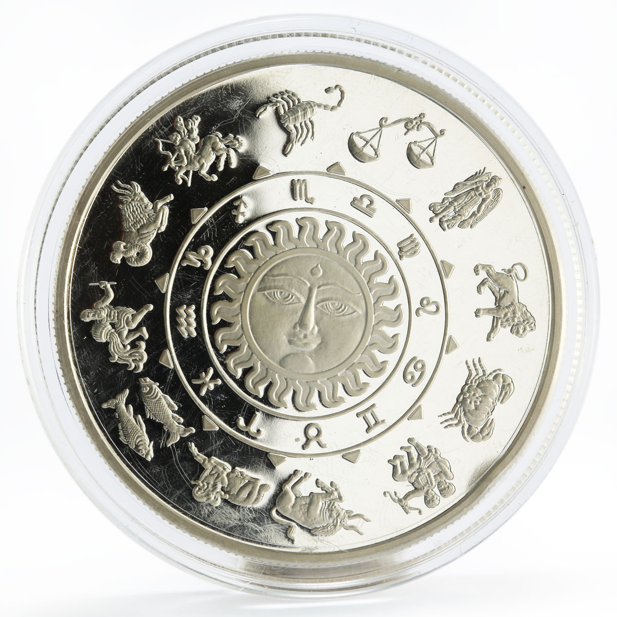 Cambodia 9000 riels Independence Munument with Zodiac Signs silver coin 2006