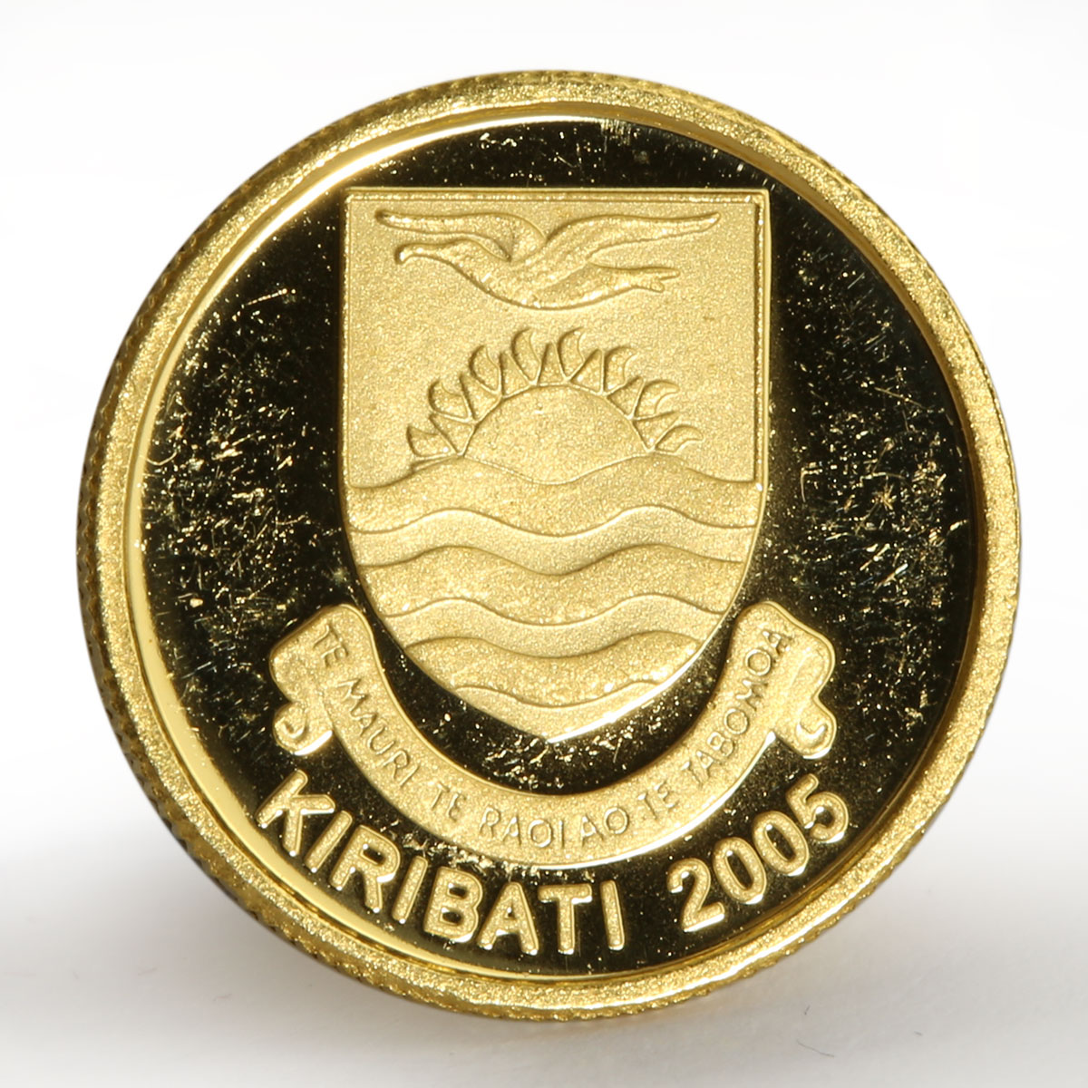 Kiribati 10 dollars Christmas Island Shield Angel gold coin 2005