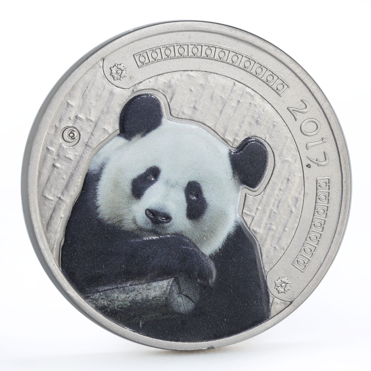 Burkina Faso 100 francs World Wildlife Giant Panda colored titanium coin 2017