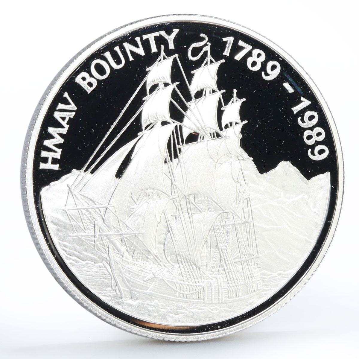 Pitcairn Island 1 dollar 200 Years to HMAV Bounty Ship Clipper silver coin 1989