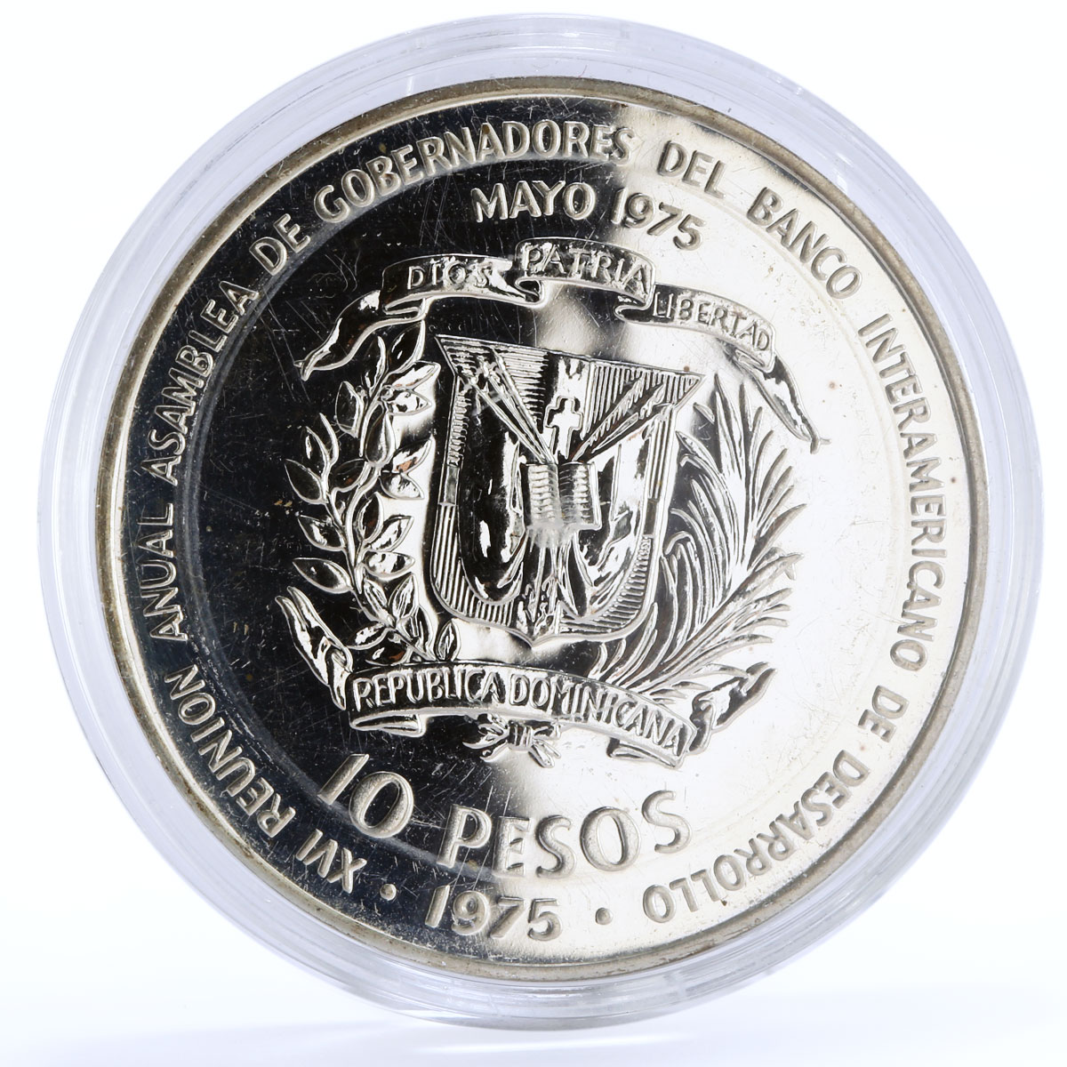 Dominican Republic 10 pesos International Banker's Conference silver coin 1975